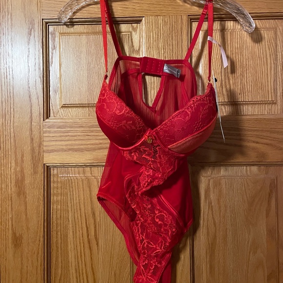 Red lace teddy - Picture 6 of 6